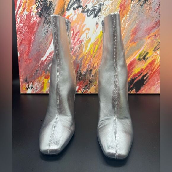 Open Edit Hesper Bootie in Metallic Silver! SZ7 NWOB - Picture 4 of 6